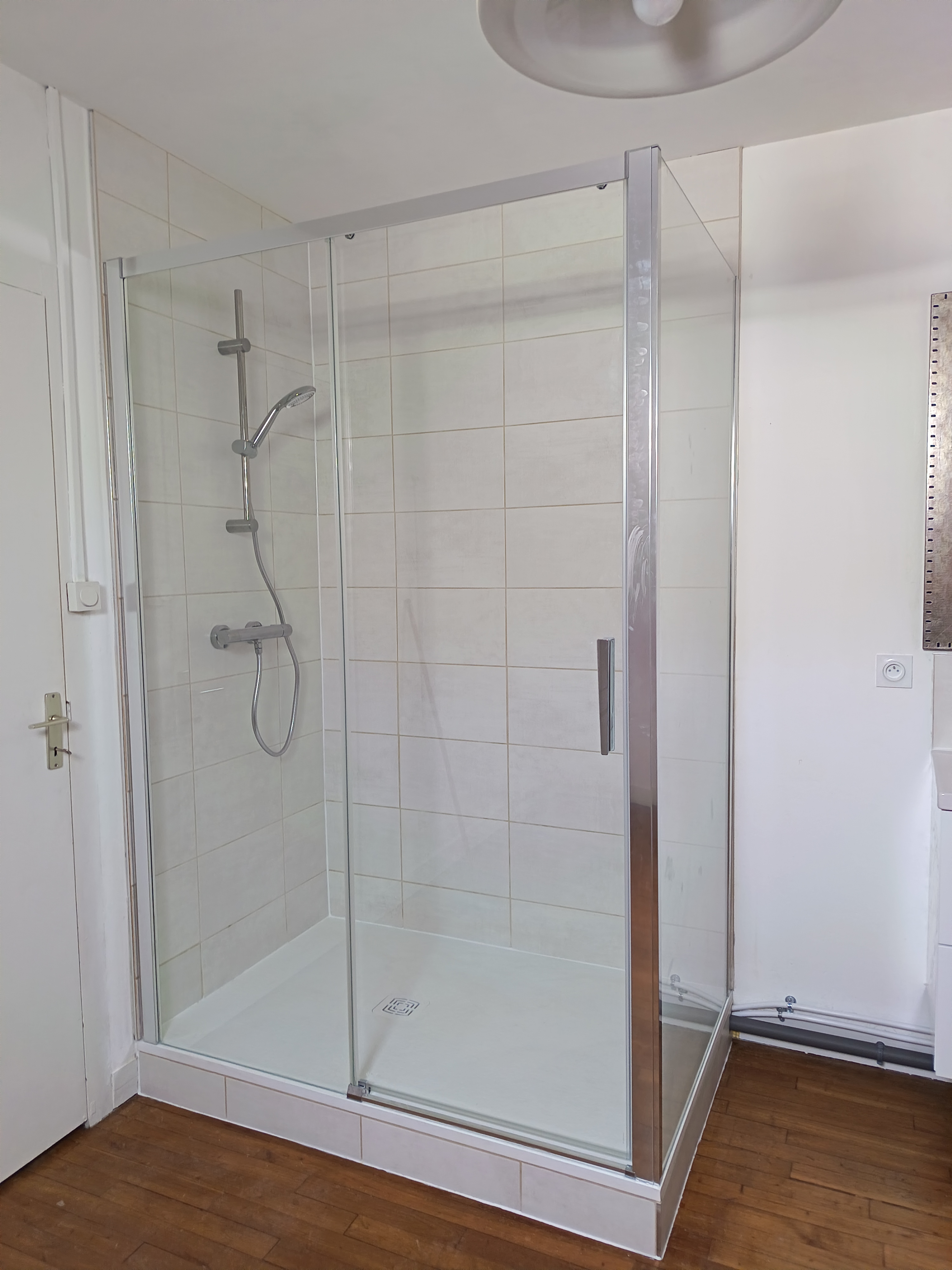 Avant création de salle de bain Le Saux Plomberie — Moustoir-Ac